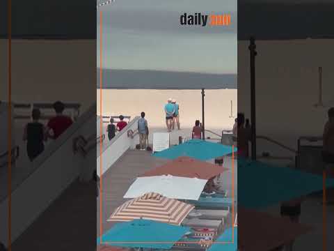 Oil spill spoils beaches in UAE's Ras al Khaima | Daily Sun