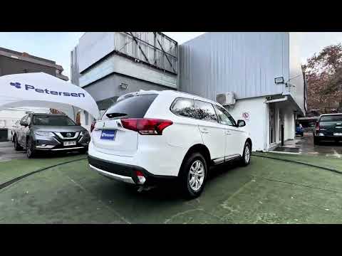 MITSUBISHI OUTLANDER 4X2 2019 - Externo
