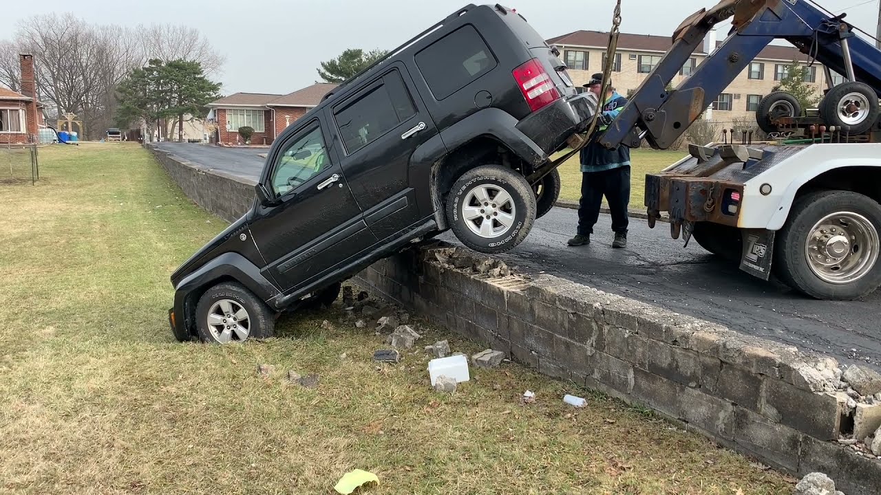 John Deere 1025R:  Problem Solving And Thinking Outside The Box