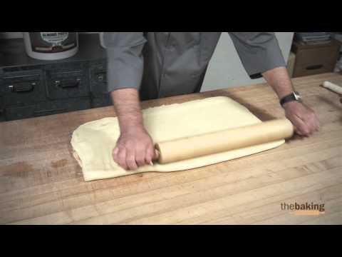 download lagu mp3 mp4 Almond Ring Pastry, download lagu Almond Ring Pastry gratis, unduh video klip Almond Ring Pastry