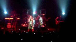 Taylor Swift - Love Story - Brisbane March 5th Taylor Swift - Love Story - Brisbane March 5th