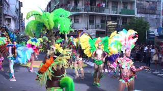 preview picture of video 'Carnaval Guadeloupe 2013 - GUIMBO ALL STARS Dimanche Gras à Pointe à Pitre Fééries Exotiques.mp4'