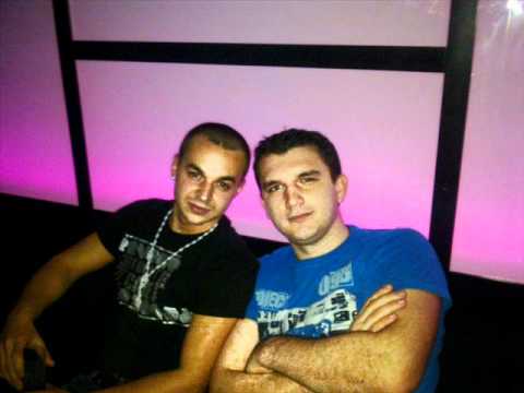 flamur et la familie