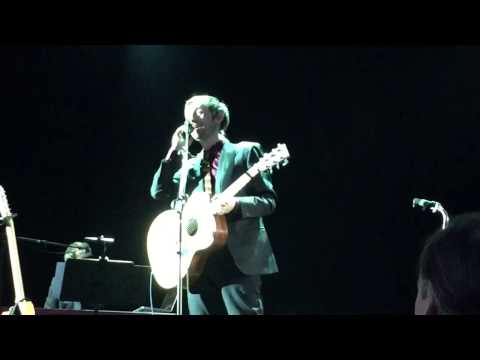 Madrid sings Happy Birthday to Neil's brother (Madgarden Festival 17/07/2015)