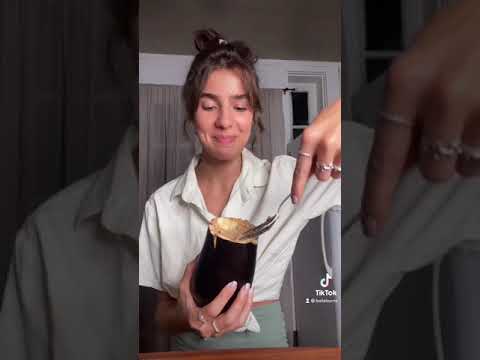 vegan veggie burgers *that don’t fall apart*