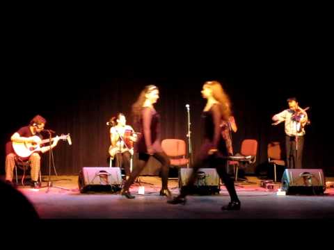 Keltoiband - Bulgarian Red (Modal Hornpipe, Tamlin y Bulgarian Red)