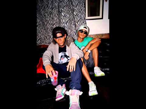 E.T.P - 04 - @JotaMedinaRap & @KingsonOfficial - Tu y yo - MIXTAPE Mucho Feelings