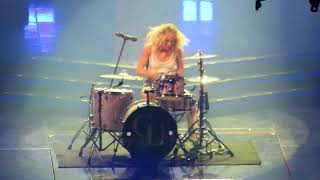 Carrie Underwood Playing drums Grand Rapids Michigan Oct-18-2022 Van Andel Arena Denim &amp; Rhinestone