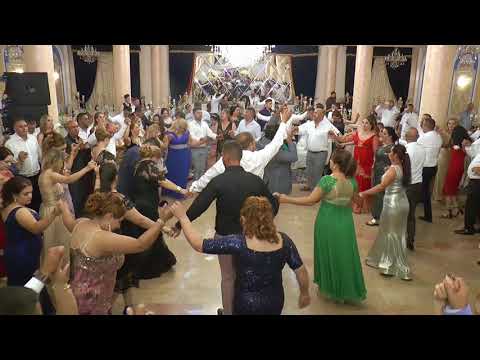 Bogdan Farcas & Mierea Romaniei - Iara urla ulita (Live Version)