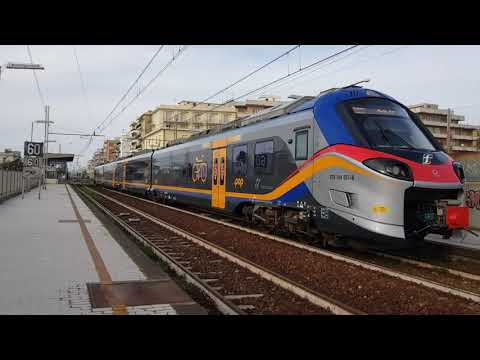 Treno Regionale Pop ETR 104 051 Regionale 21955 Rosarno-Melito di Porto Salvo