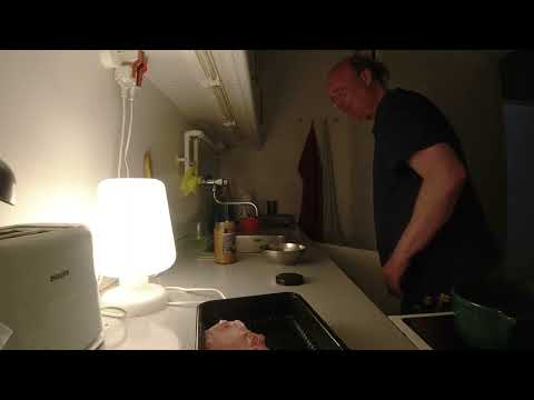 MongoTV_12885 - Mongo Madskole - Stor Tyk Herregåd SVINEKOTELET Med RIS og BRUN SOVS