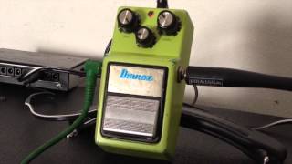 Video thumbnail for Ibanez SD9 Sonic Distortion 1983 by Ariel Pozzo