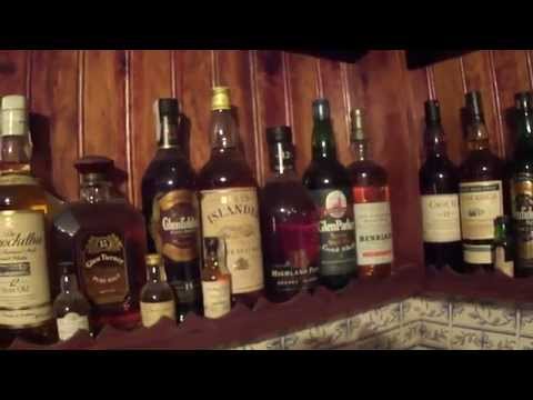 download lagu mp3 mp4 Vintage Johnnie Walker Bottle, download lagu Vintage Johnnie Walker Bottle gratis, unduh video klip Vintage Johnnie Walker Bottle