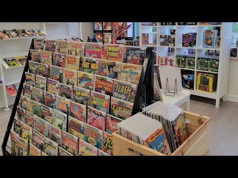 Visiting Twelve O Five Comics | Small Appearance of the Riddler!!