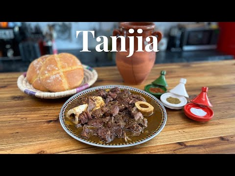 Tanjia from Marrakesh: Slow cooked Beef in a traditional clay pot