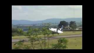 preview picture of video 'POUSO EM VARGINHA TRIP ATR 42'