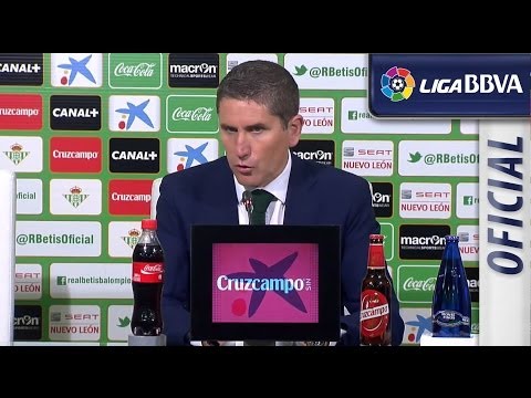 Rueda de Prensa de Garrido tras el Real Betis (0-5) Real Madrid - HD