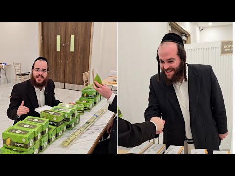 Let’s walk through the process of buying Dalet Minim with Yiddy Balitzusky at Shvilei Dovid Shul 