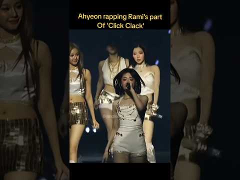 Ahyeon rapping Rami's part at ROSEMONT,chicago#babymonster #clickclack #worldtour2025 #rami #ahyeon