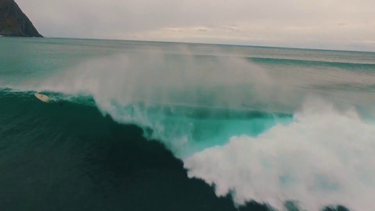 Discover a fascinating peek of Unstad Arctic surfing.