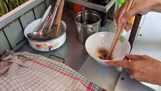 Download lagu Cara Pedagang Meracik Bumbu Mie Ayam Dimangkok mp3