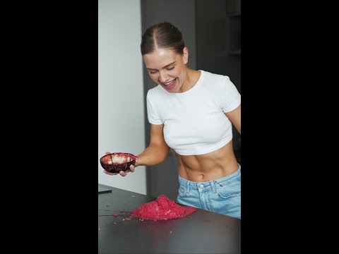 THICK SMOOTHIE BOWL aka best snack recipe I've ever tried. GOES WRONG?