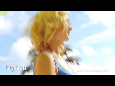 Design d'un parasol modèle Big-Ben de CARAVITA