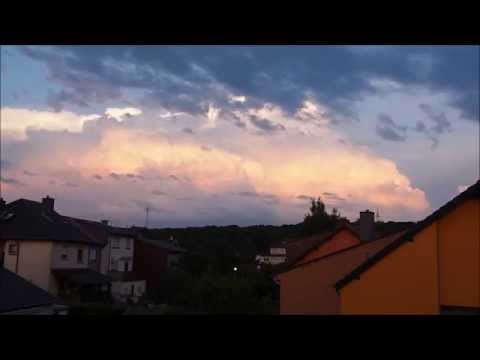 Cumulonimbus Pileus (Time-lapse)