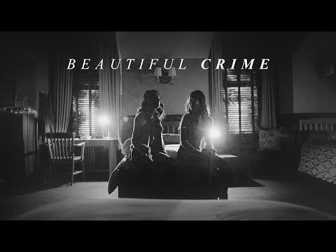 Bonnie & Nora | Beautiful Crime