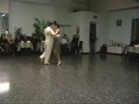  Roxana Suarez  and  Sebastian Achaval  are  dancing  to  the  milonga  "  Milonga Brava  "