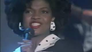 BeBe &amp; CeCe Winans - Celebrate New Life