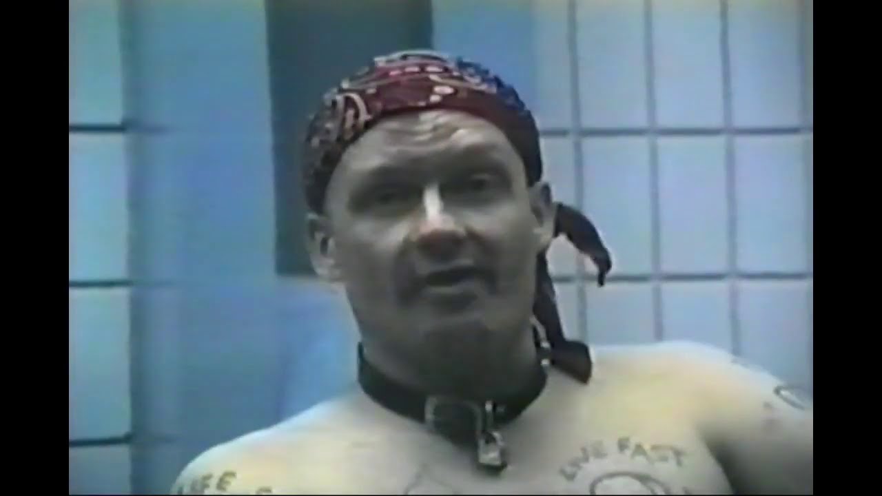 GG ALLIN - Bleedin', Stinkin' and Drinkin' VHS (1994)