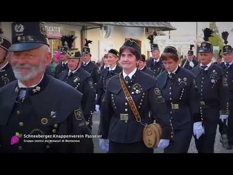 Schneeberger Knappen beim Traubenfest 2022 in Meran