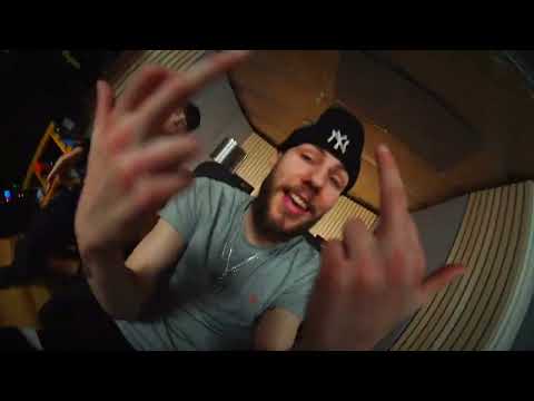 YUNG ADISZ LATE NIGHT (ft young kai)