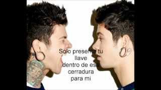 T.Mills-Come Inside (Lyrics)