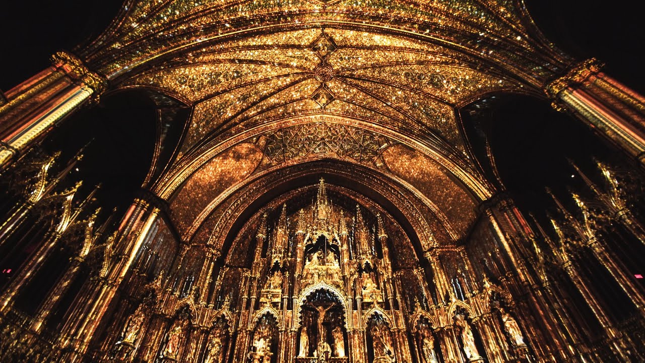 The AURA Experience at Montreal's Notre-Dame Basilica, created by Moment Factory
