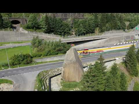 Flug über Göschenen