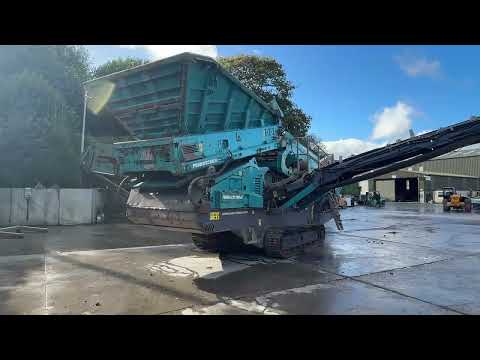 Powerscreen Warrior 1400X Scalping Screen - Image 2