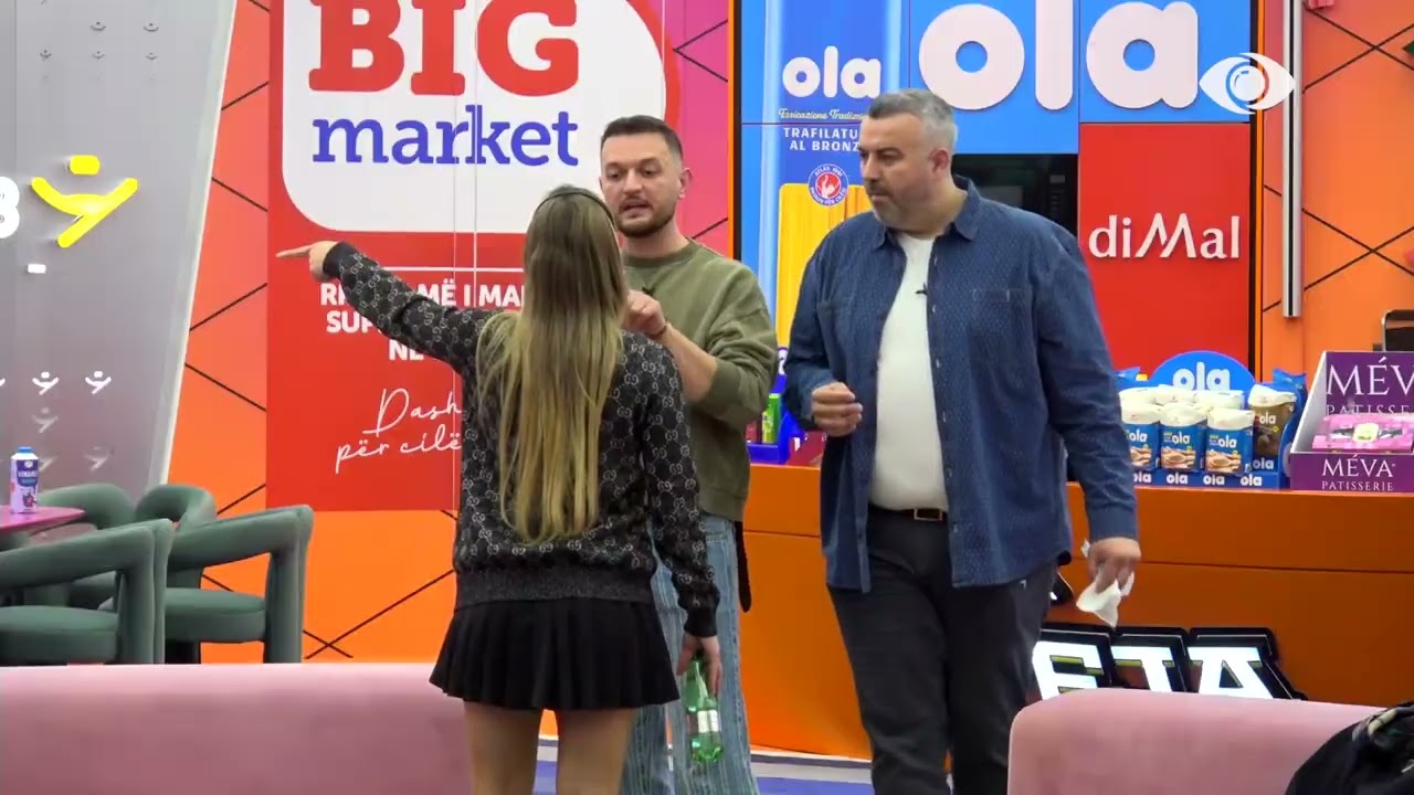 Rogerti ndërhyn mes Shëndritit dhe Juelës teksa banorët debatojnë