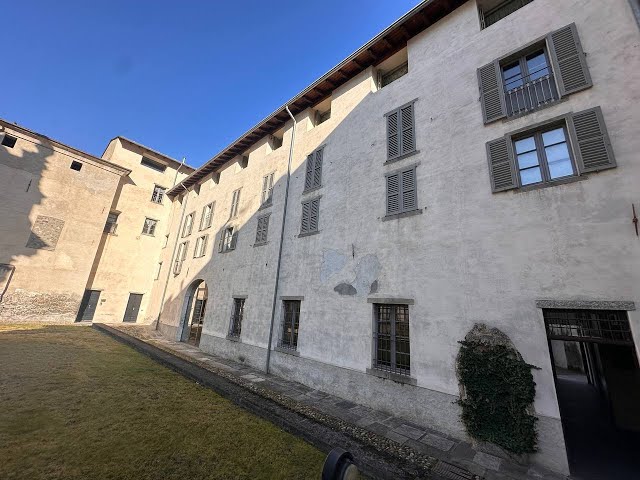 IN CENTRO MORBEGNO, APPARTAMENTO AL PRIMO PIANO