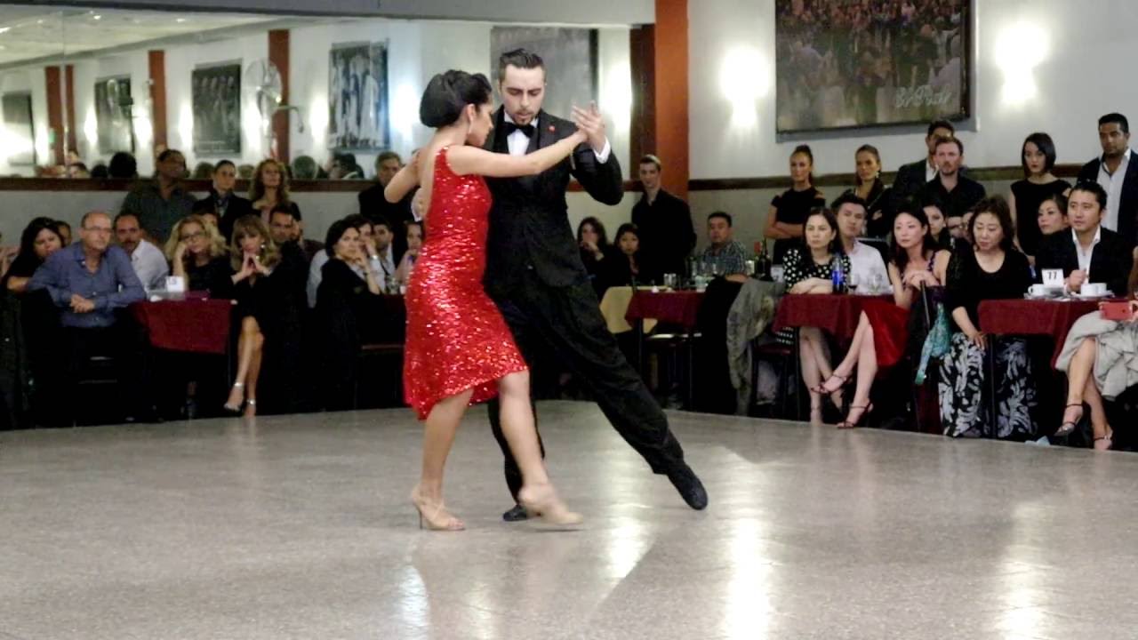 1/3 Clarisa Aragón y Jonathan Saavedra bailan en la Baldosa, Duerme Mi Niña (Tango)