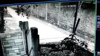 Download lagu Pemotor Remas payudara perempuan di Jl Kuninhan Datuk, Kemiri Muka, Beji, Depok mp3