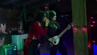 Hoity-Toity - Out Of Body (Live at Halloween Hullabaloo)