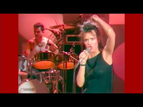 Bow Wow Wow • “I Want Candy” • LIVE 1983 [Reelin' In The Years Archive]