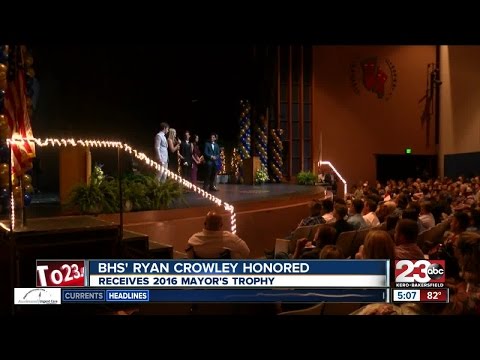 BHS' Ryan Crowley receives 2016 Mayor's trophy