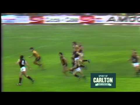 Denis Lenaghan - Carlton Football Club Past Player