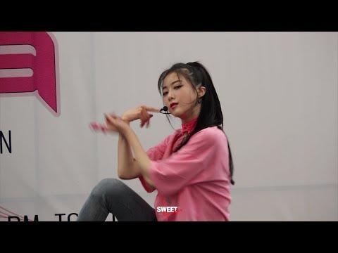 180630 라니아 지유 RANIA ZI.U MAKE ME AH FANCAM (RANIA & You Promo Tour Party @ Gurney Paragon Mall)