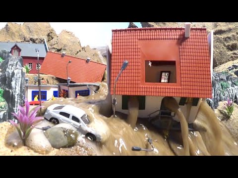 Town Flood Collapse - Diorama Dam Breach
