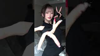 Download lagu Everyone come and film this super popular dance from overseas! #TikTokDanceChallenge #MiduMountai... mp3