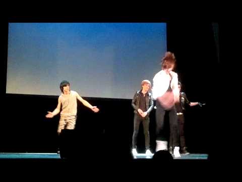 Xarimau 2011 - Febris Erotica - Dance Battle